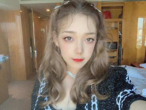 硬糖 硬糖少女队长将会是谁呼声最高的不是希林也不是赵粤,而是她