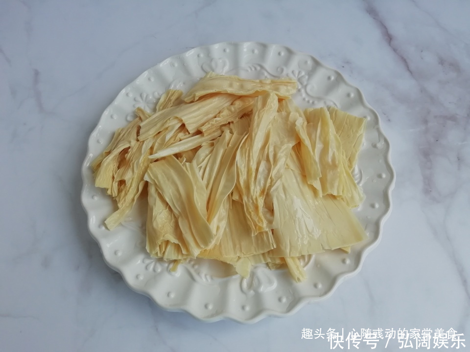 体质|广东女人爱喝的甜汤，做法超简单，隔三差五来一碗，体质好不怕冷