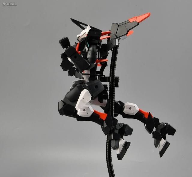 整体造型|78官测：橘猫工业 Code Beast 百刃