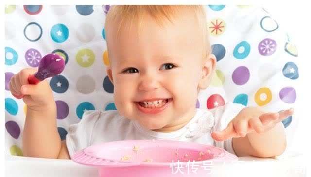 月龄|宝宝长到6个月龄后,家长要多培养这3个能力,对宝宝成长有利