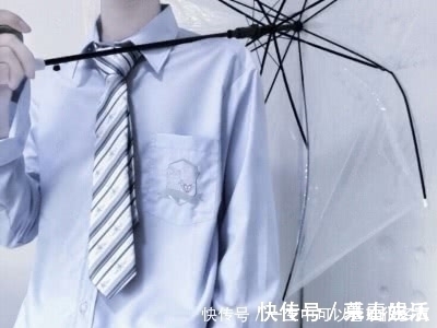 身高发育|初中生“睡觉”有这3现象,身高还在“偷偷长”,赶超父母不是梦