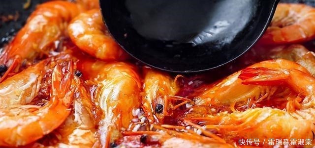 矿泉水瓶|保存鲜虾，直接塞冰箱是大错特错！多加1步，半年都鲜美不发黑