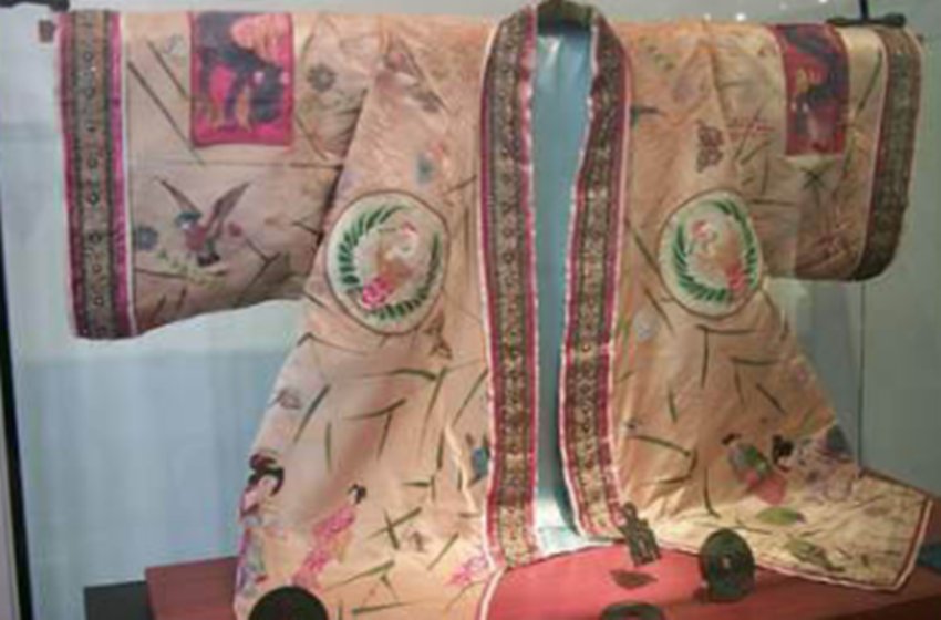 大月氏|一个是丝路的奠基人，一个是丝路的开拓者，这两人中国人得记住