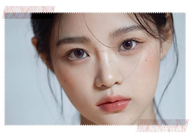 求你们别再这样化妆了,真的很丑