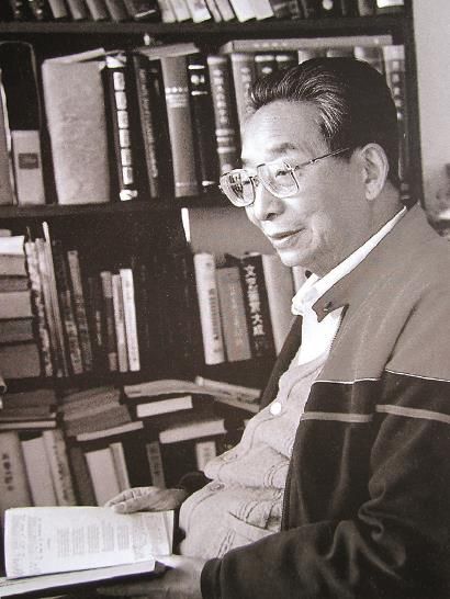 翻译|文艺评论 ｜ 只有一部署名译作《三国演义》的虞苏美提醒我们思考： 什么是译者？什么是成功的译者？