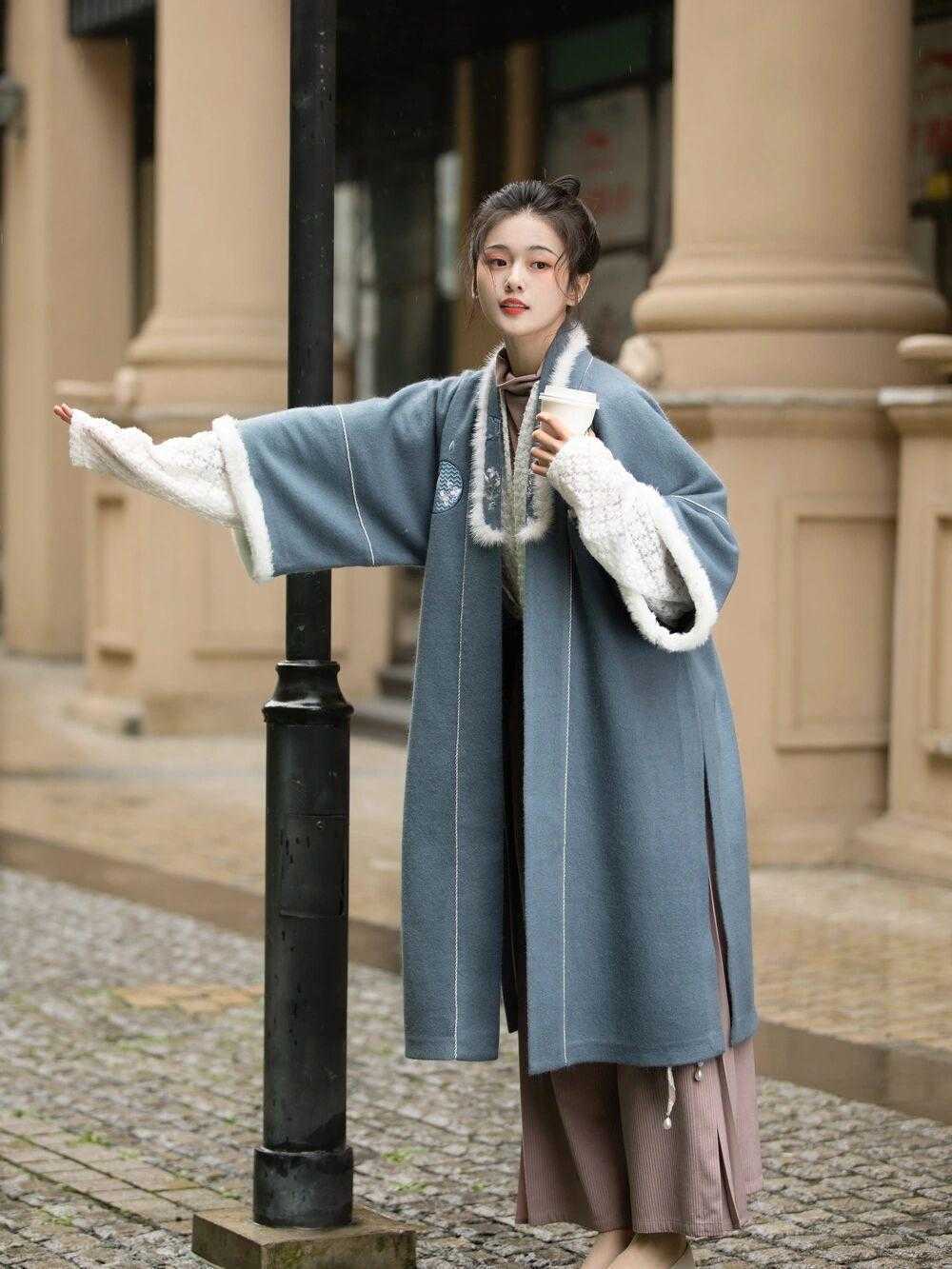 交领|冬季汉元素搭配,日常休闲气质温婉,出街就是最靓的女