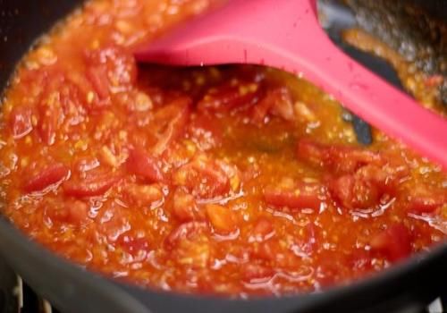  豆瓣酱|吃面要香，卤很重要，让面吃起来香的卤有哪些？