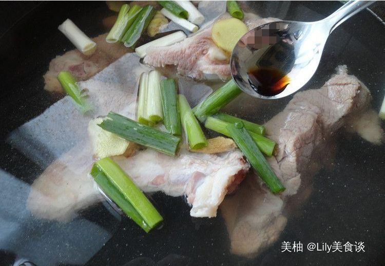  装盘备用|冬天不喝这碗汤可惜了，一大碗下肚暖胃又暖身，还补钙、增强体质