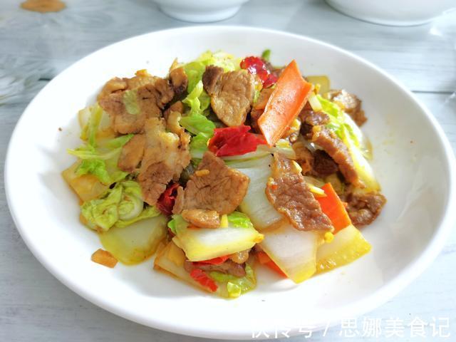 丝瓜炒鸡蛋|两口子的5天简单晚餐,每天都好吃暖胃,网友:认真生活的人最美