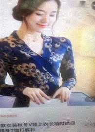 |搞笑GIF:怎么丢了一只,我站在你身上看一下啊