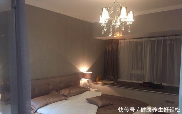 老公|为孩子,老公坚持在厨房砸了个洞,完工才知机智,太实用了!晒晒!