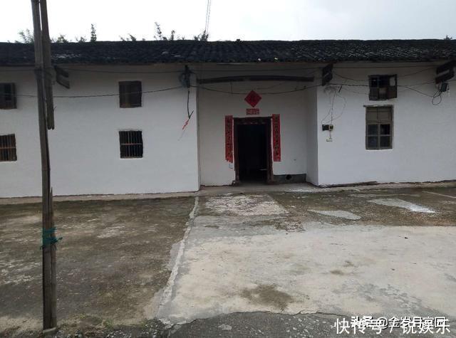 广东南雄角湾村有段古:大黄牛单挑华南虎,赢!!!