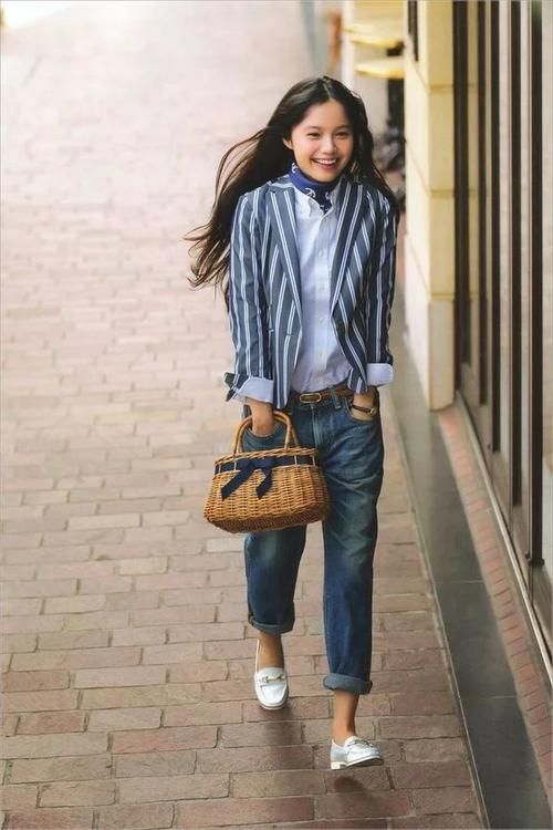 【2021办公室穿搭】日韩大热上班造型，5条穿搭公式变身时尚优雅的气质OL！