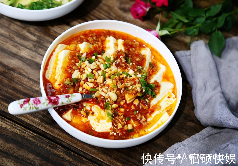 豆腐吃了几十年,第一次如此做,30年大厨亲授,太香了,只花5元