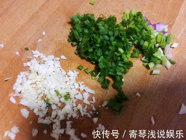 配菜|带鱼蒸着吃更好吃,味道鲜美,原汁原味,大人小孩都爱吃