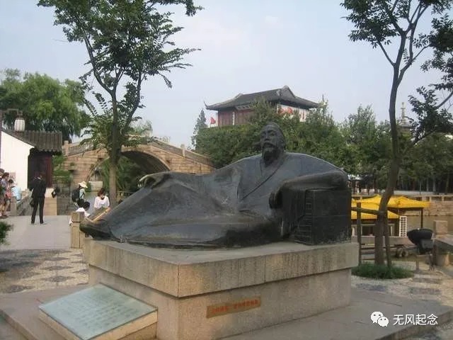 枫桥夜泊@唐朝不知名诗人,写了一首千古名作,仅仅28个字却捧红了2个景区