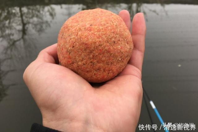 冬钓鲫鱼用什么商品饵？这5个配方简单又好用，值得一试