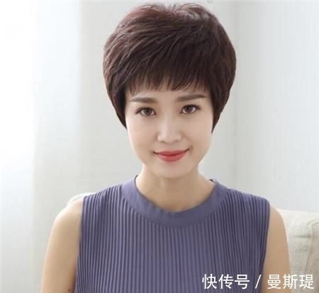 发型 女人过了40岁,千万别留这3种发型,又土又“显老”,希望你没有