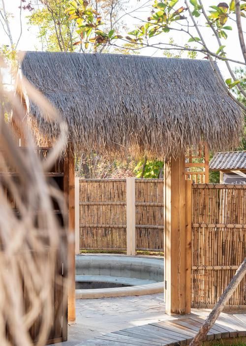 打造|天价打造的“紫禁城”豪宅,占地75000㎡,里面的装修,富贵逼人