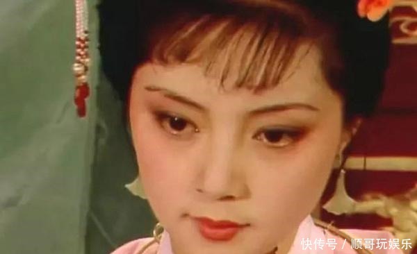 《红楼梦》里对薛宝钗命运的暗示有多可怕！