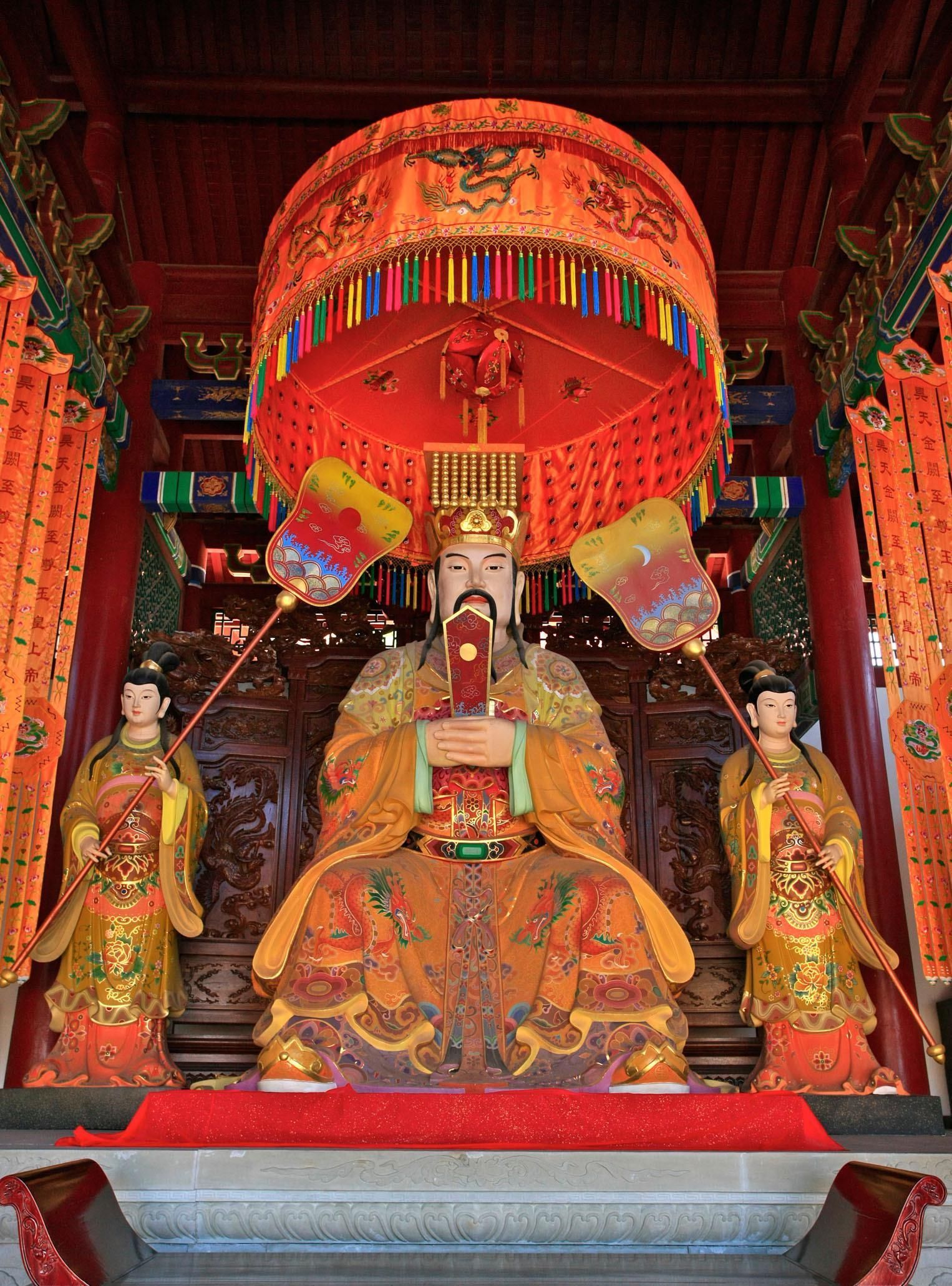 大帝派出|在西游记这一部书里,如来佛祖与玉皇大帝谁更厉害