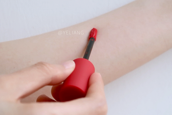 为什么有的女生长得一般，却很撩人？