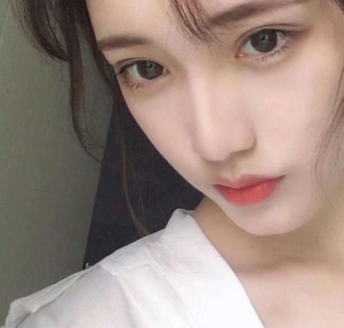 近视率|伤害“视力”最猛的3种行为,玩手机小意思,第一近视率最高