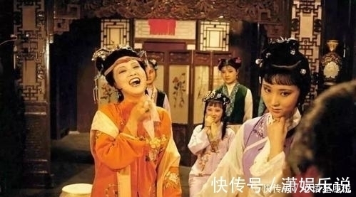 刘姥姥!王熙凤有多会说话3句话夸完林黛玉,句句都是教科书级的高情商