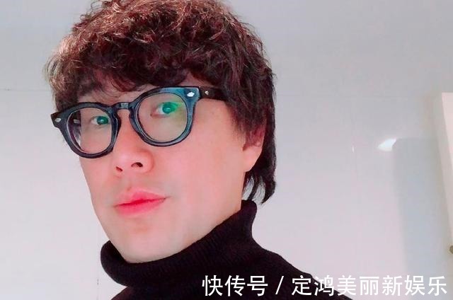 贺三谈签约宝丽金原因伯乐除了《好声音》导师,还可能是评审