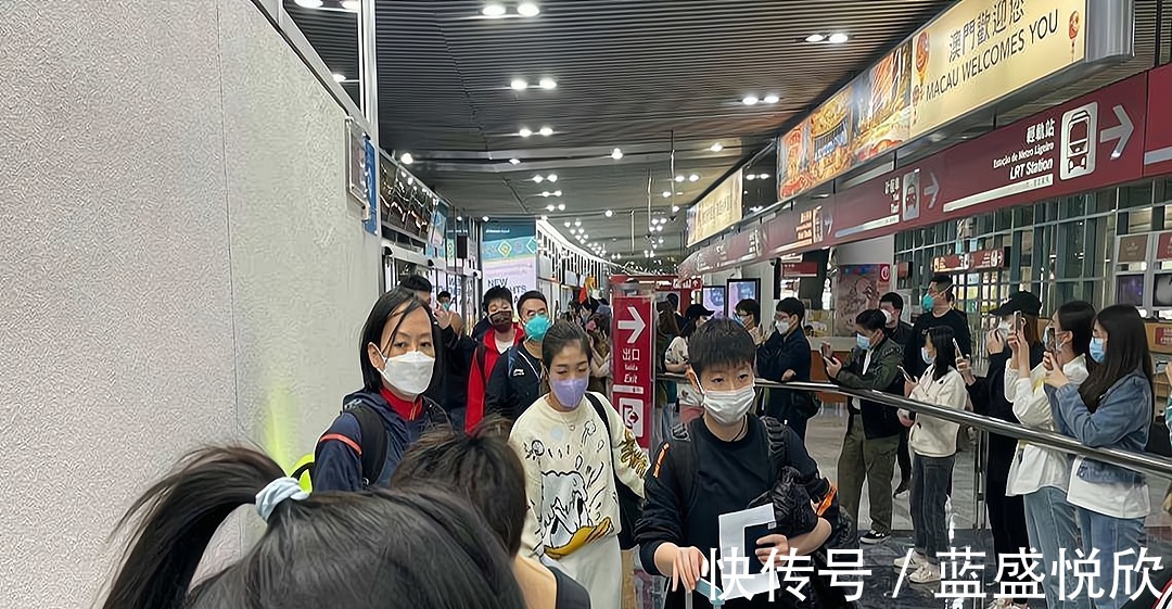 王楚钦|太过分!国乒队医公开怒斥“代拍”,严重影响队员们训练和生活!