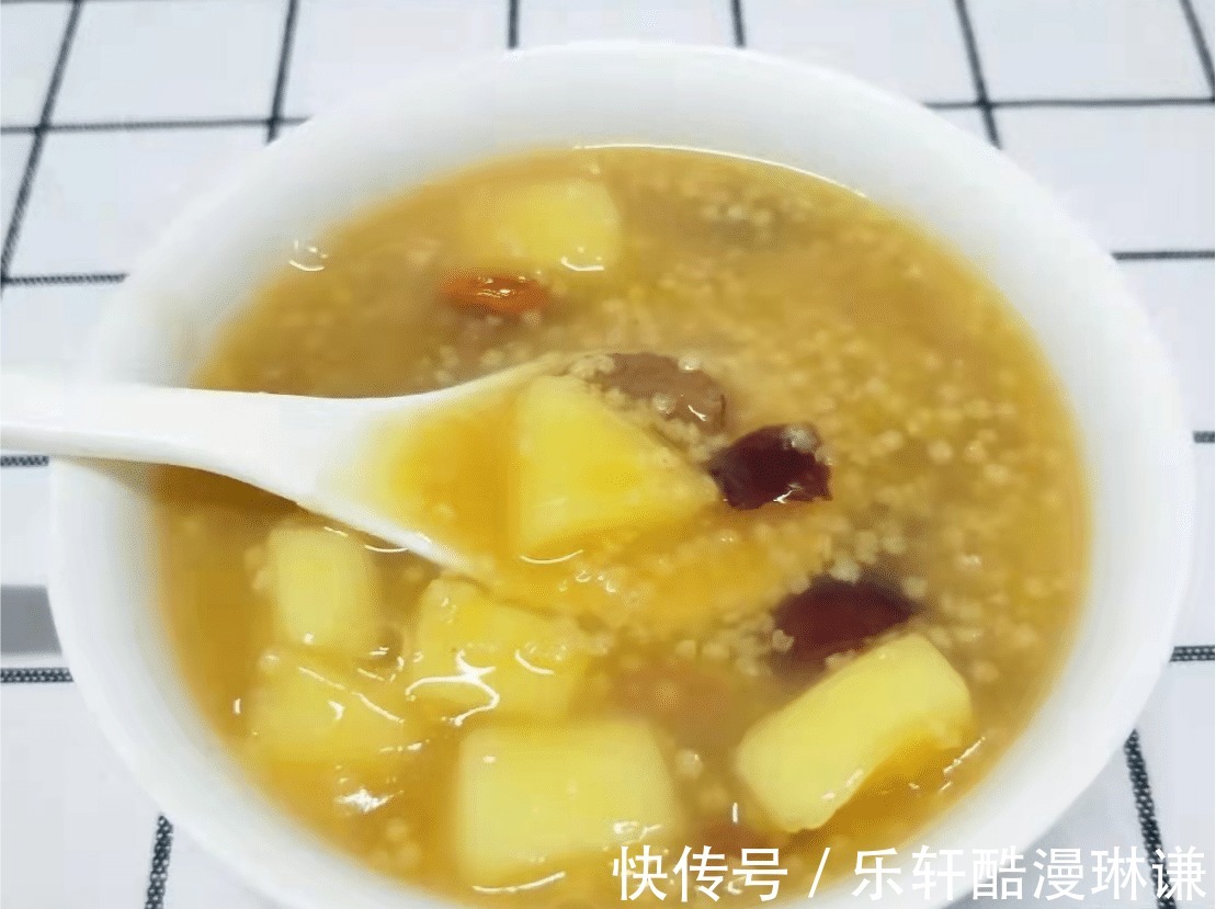 冬天的绝佳早餐，简单煮一锅，暖胃又养胃，营养极高，吃完真暖和