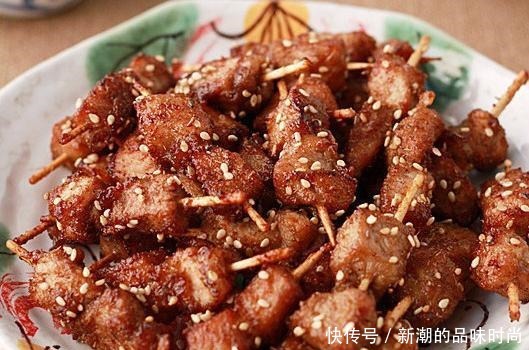 这样做牙签肉,外酥里嫩,隔壁小孩都馋哭了