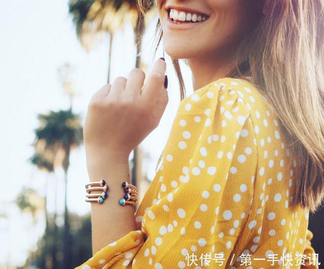 这些时下热门的奢侈品品牌,招牌手镯款式,值得你好好看看