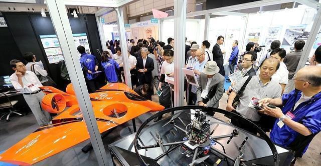 日本|由于我方当时没有技术,没有经验,所以骨干技术人员全部是日本人