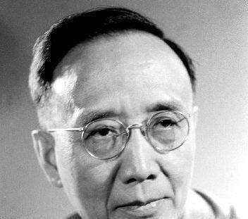 文采飞扬$文学巨匠郭沫若,活了86岁,临终前说了6个字,字字戳心!