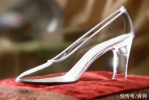 选一只水晶鞋,测你的王子是什么类型的