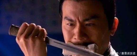 忍耐|岳不群是一个能在忍耐中达到目标的人