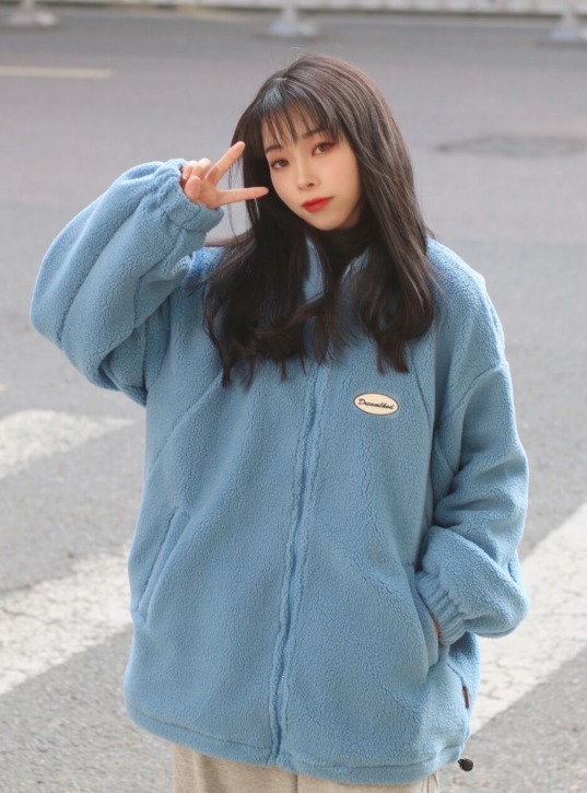 运动裤|想买冬装不知道怎么入手?羊羔毛外套了解一下,显瘦还温柔