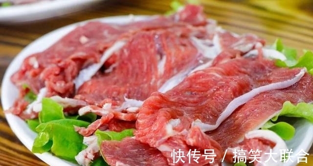 红烧羊肉|美味好吃的红烧羊肉，羊肉色泽深红、糯而不散、浓香悦目！