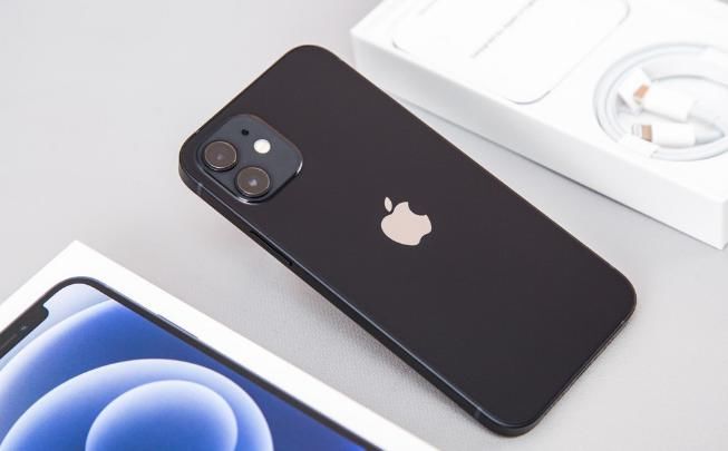 体验|iPhone8换成苹果12，体验两周说说感受，憋了一肚子心里话！