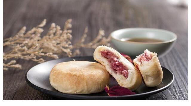 枣泥月饼|中秋将至，这10种口味的月饼你会选择谁？五仁月饼还是排名第一？