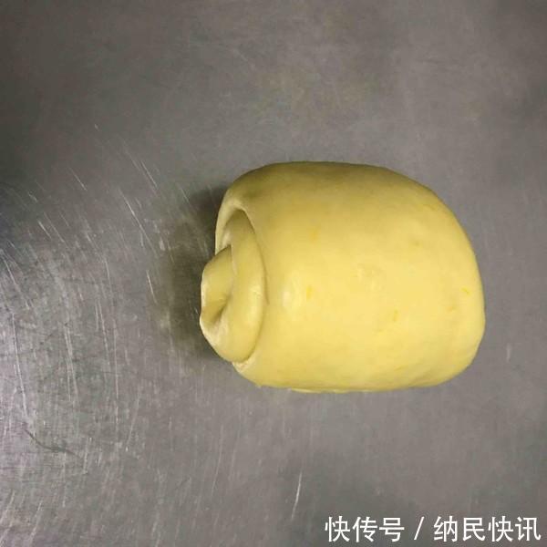 南瓜银耳吐司最好吃的做法，简单美味又馋人，看看你喜欢吃不