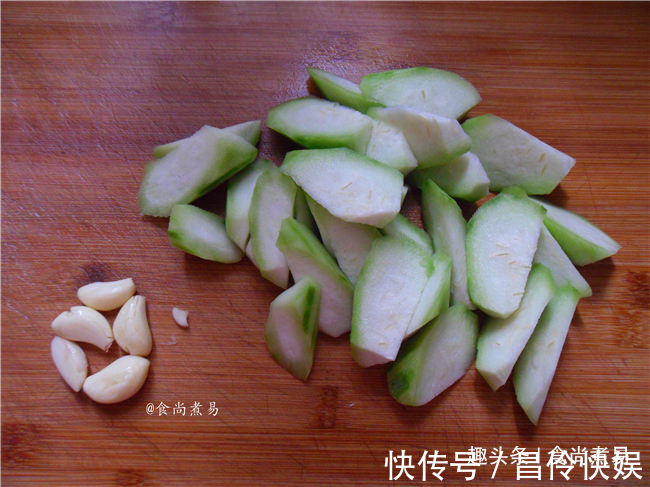 豆腐此做法,比山精海味还好吃,香嫩入味很营养,待客上档次