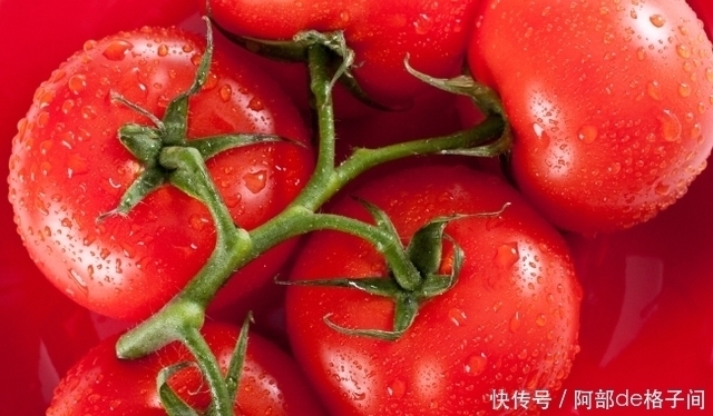 食物|失眠其实是一种病,不想失眠,晚上就不要吃这6种食物!