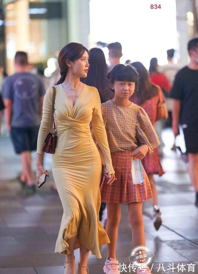 包臀裙 精致漂亮的包臀裙装扮彰显女神风范,打造简约的时尚,知性大方!