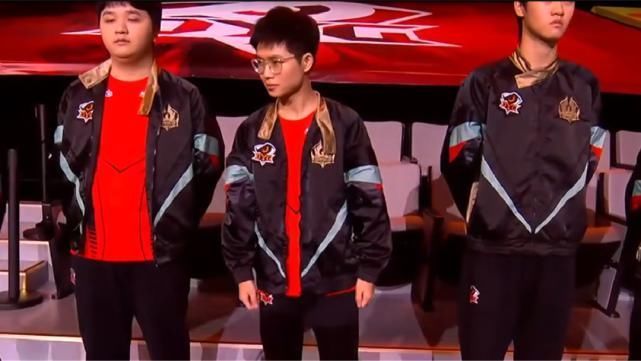 战队|TS解散倒计时世冠之后被金主全额收购，AG迎来暖阳他或被8支战队疯抢