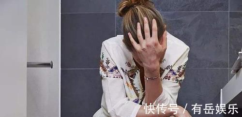 一杯温开水|手上有个“通便穴”,便前按压5分钟,便秘患者的福音,看看吧