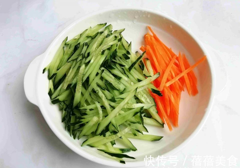 胡萝卜|30岁女人的轻断食晚餐,两个月瘦了10斤,朋友:真自律难怪身材好