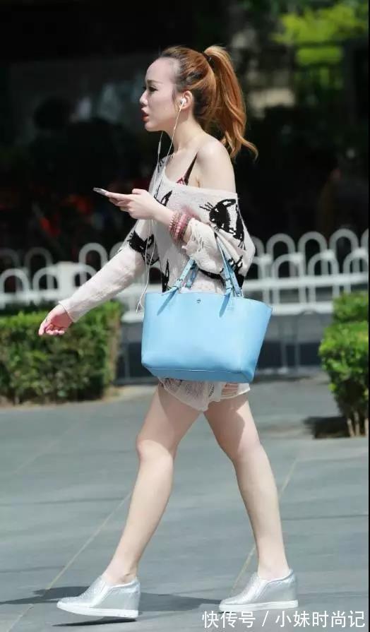 穿搭 青春有朝气,可爱而随意的穿搭参考,让你轻松展现你的高挑身姿