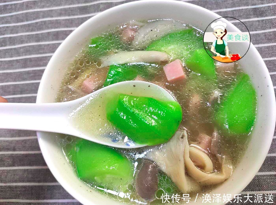 平菇|两样素菜一起煮，不放肉也很鲜，清甜爽口，夏天吃清热消暑还美白